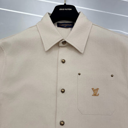 Short sleeve shirt