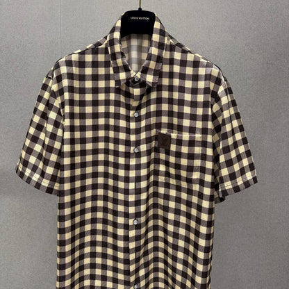 Short sleeve shirt