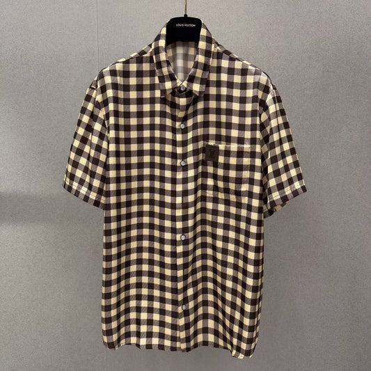 Short sleeve shirt