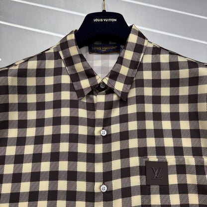 Short sleeve shirt