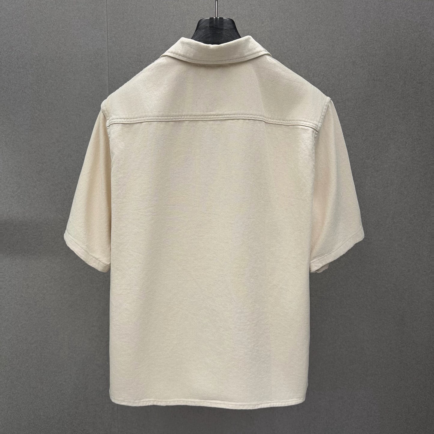 Short sleeve shirt