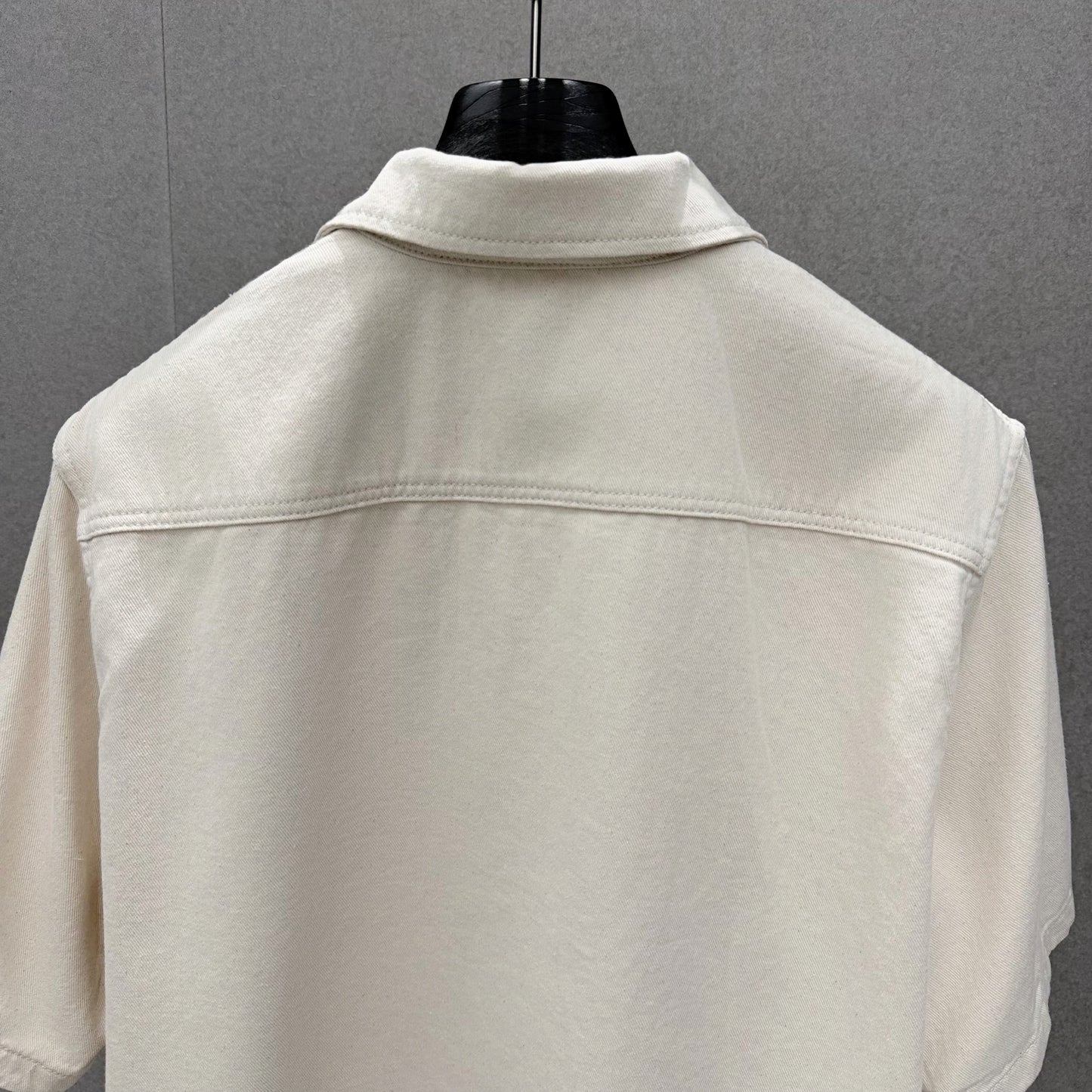 Short sleeve shirt