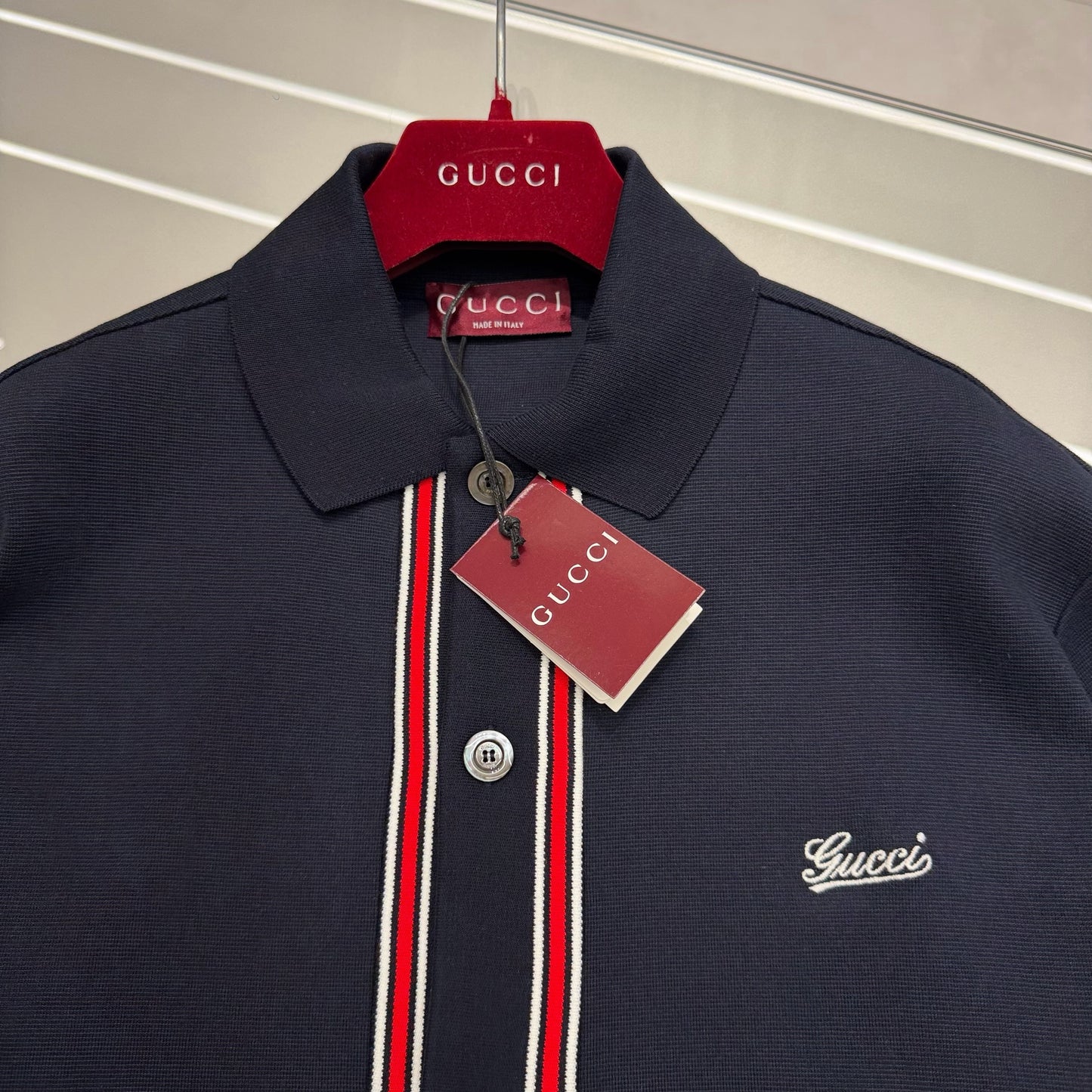 Short sleeve shirt