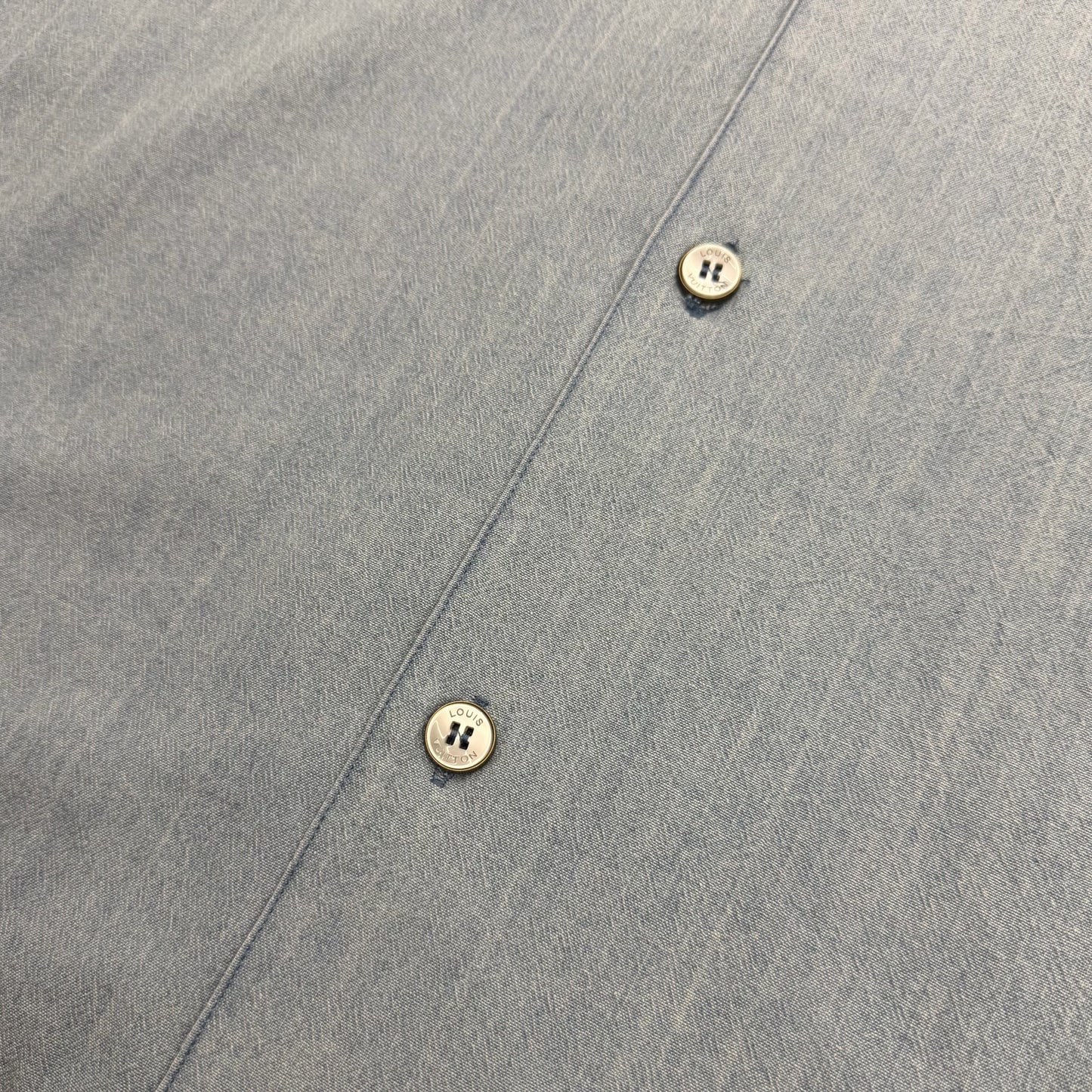 Short sleeve shirt