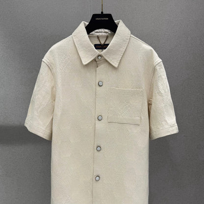 Short sleeve shirt