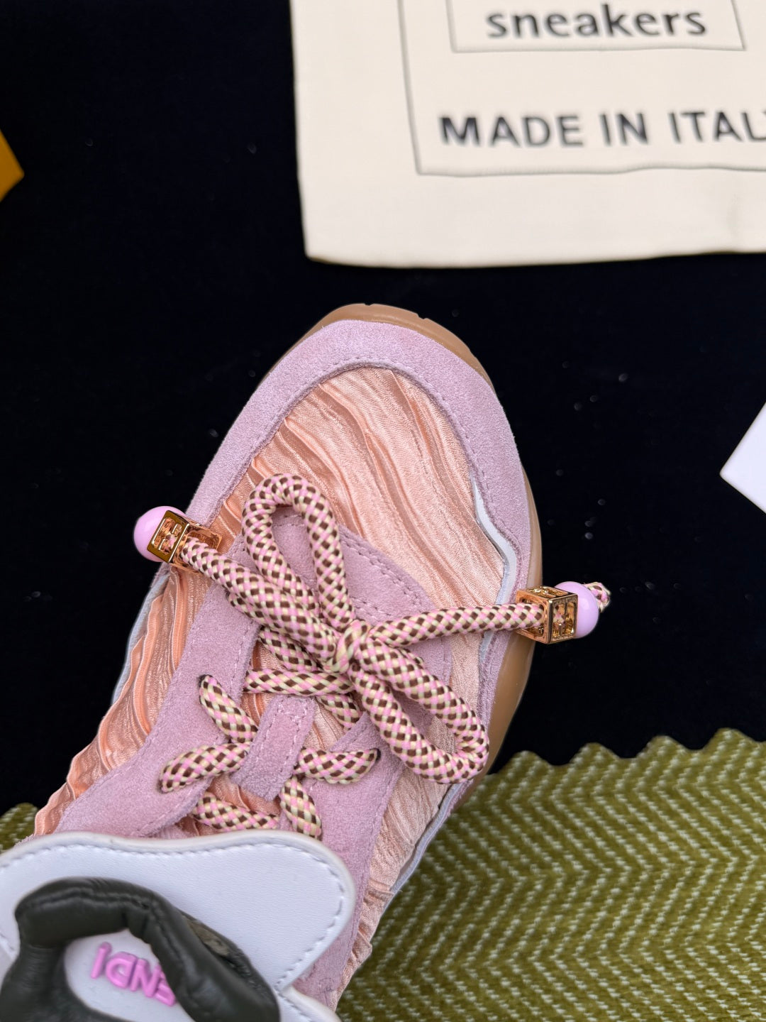 Sneakers