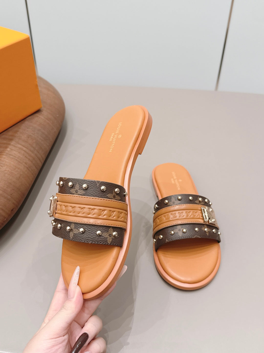 Slippers