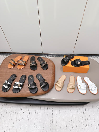 Slippers