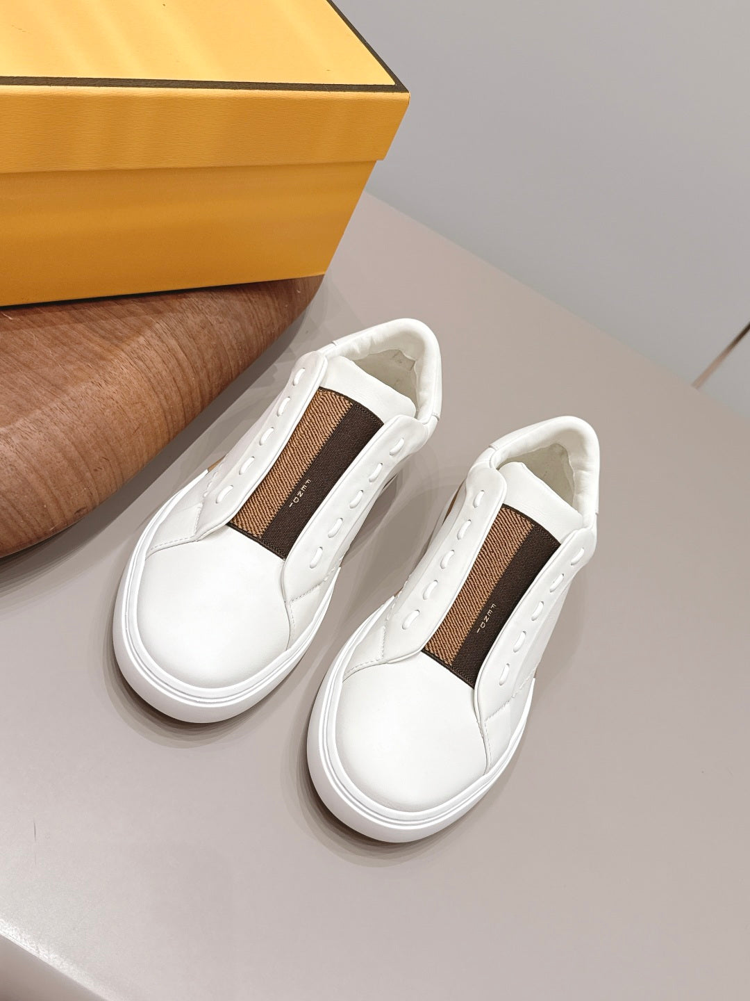 Casual Shoes