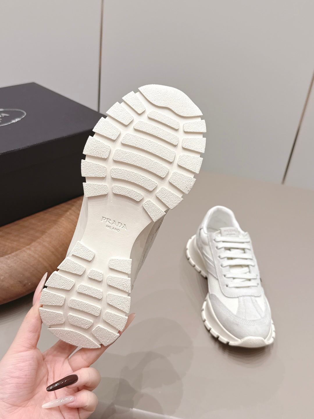 Sneakers