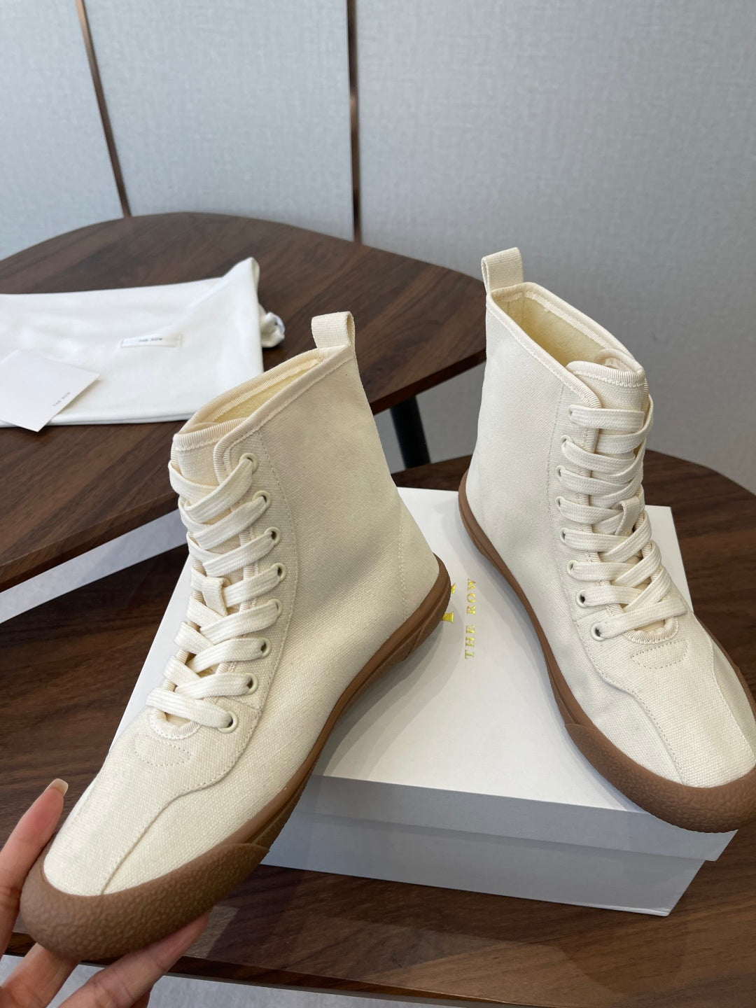 High Top Casual Shoes