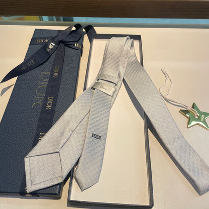 Tie