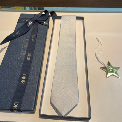 Tie