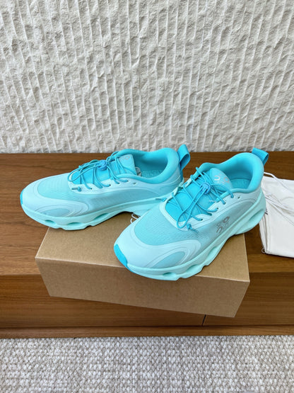 Collaboration Sneakers