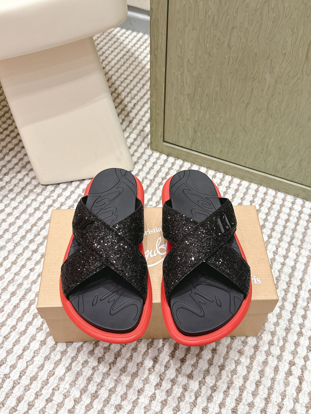 Slippers