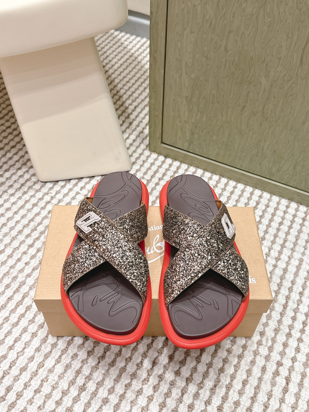 Slippers