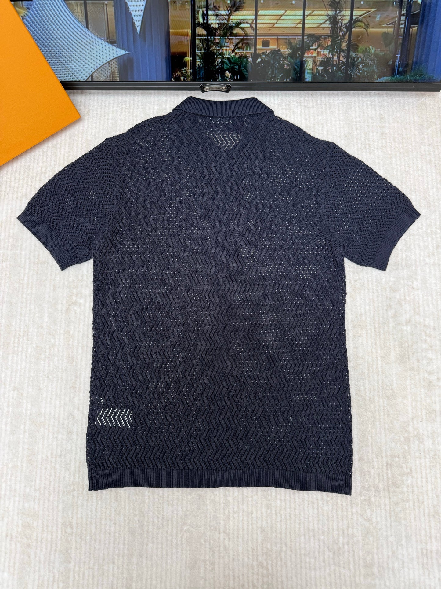 Short sleeve shirt