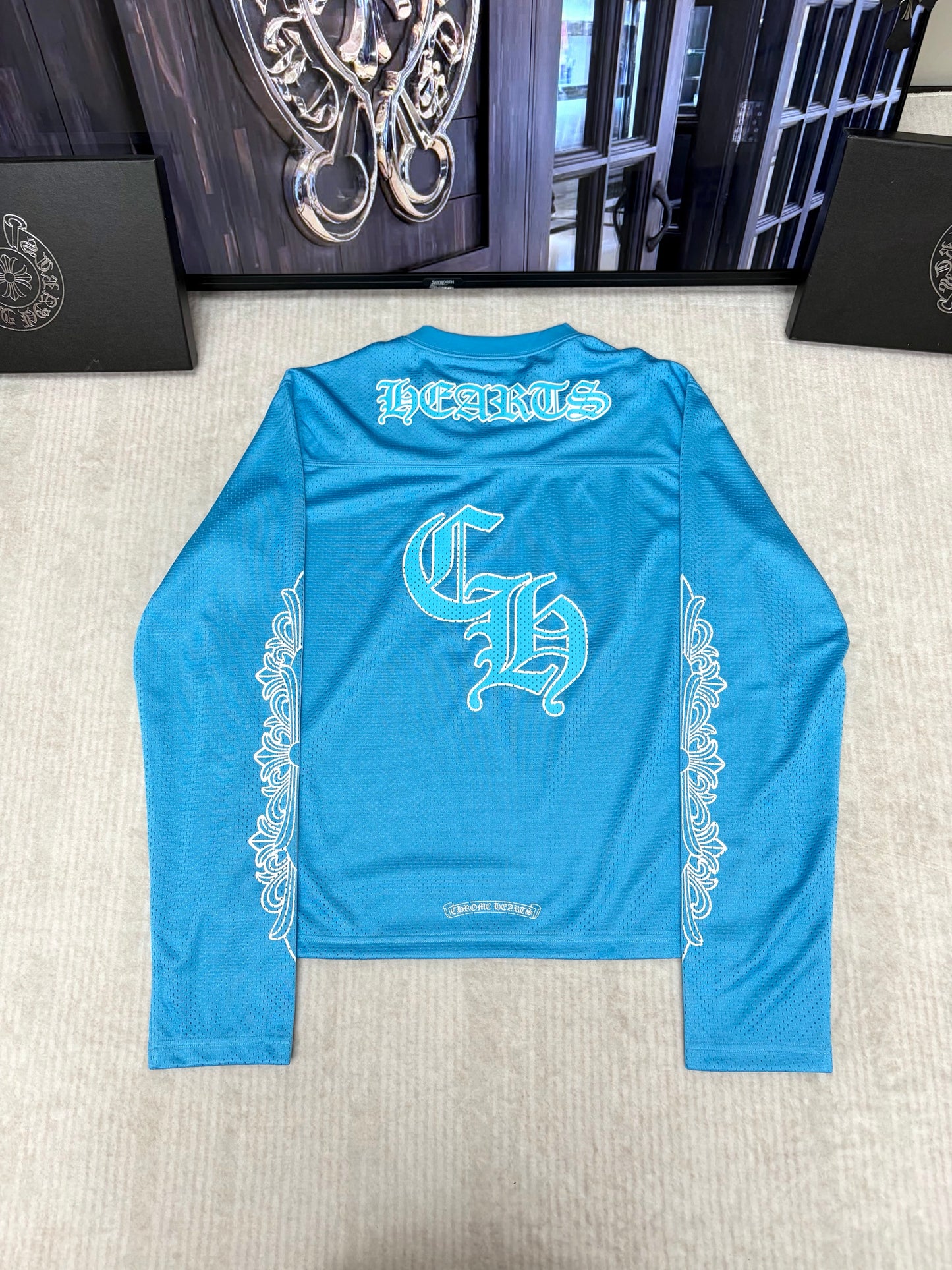 Long sleeve shirt