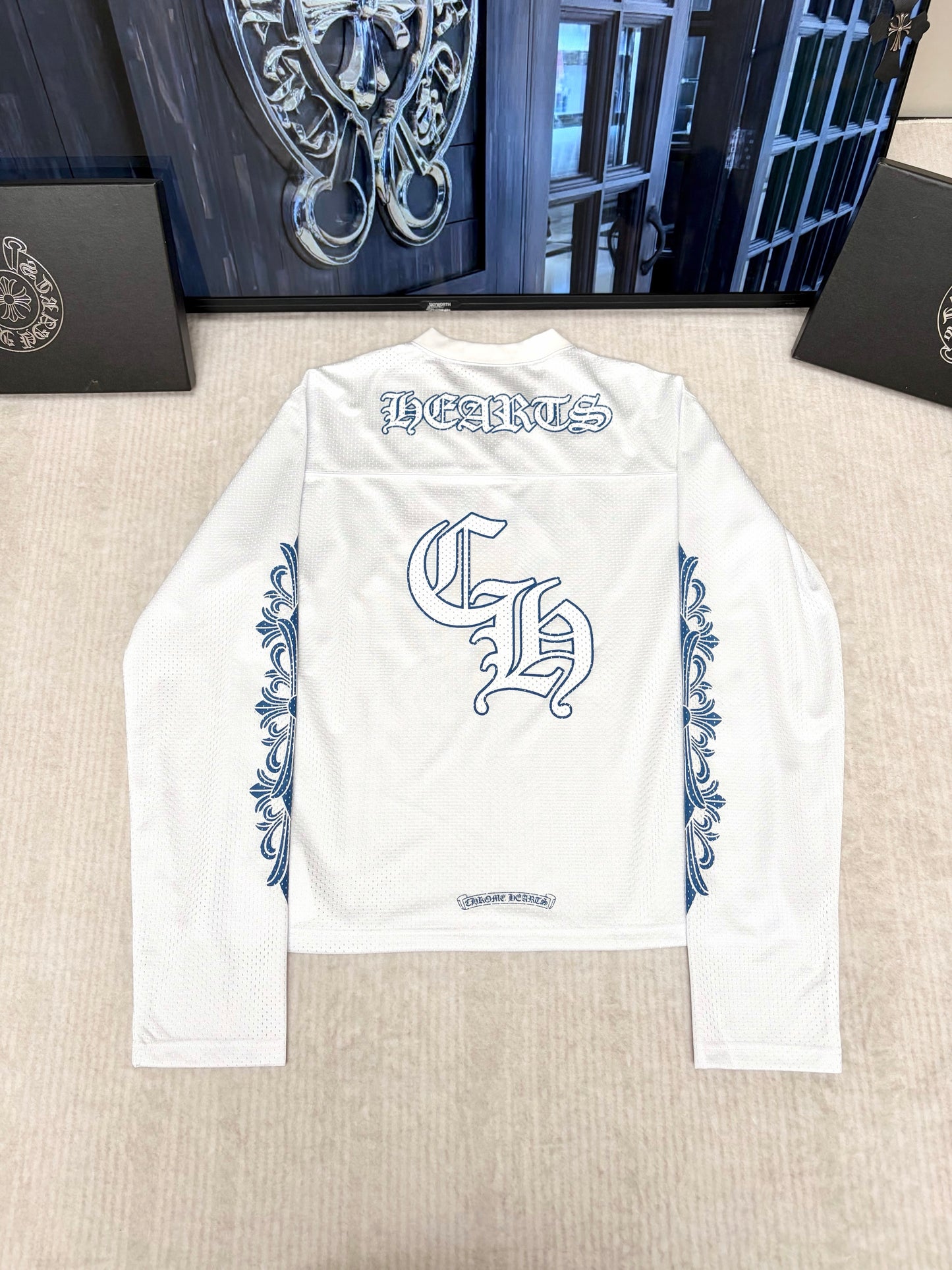 Long sleeve shirt