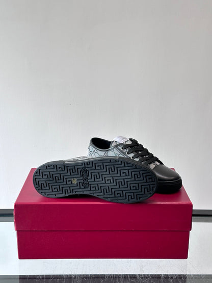 Casual Shoes