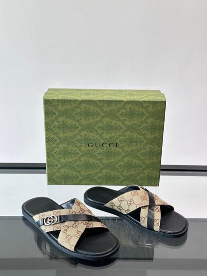 Slipper