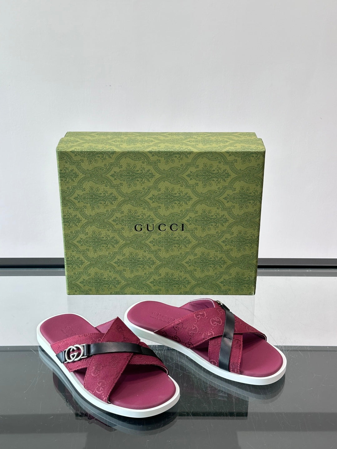 Slipper