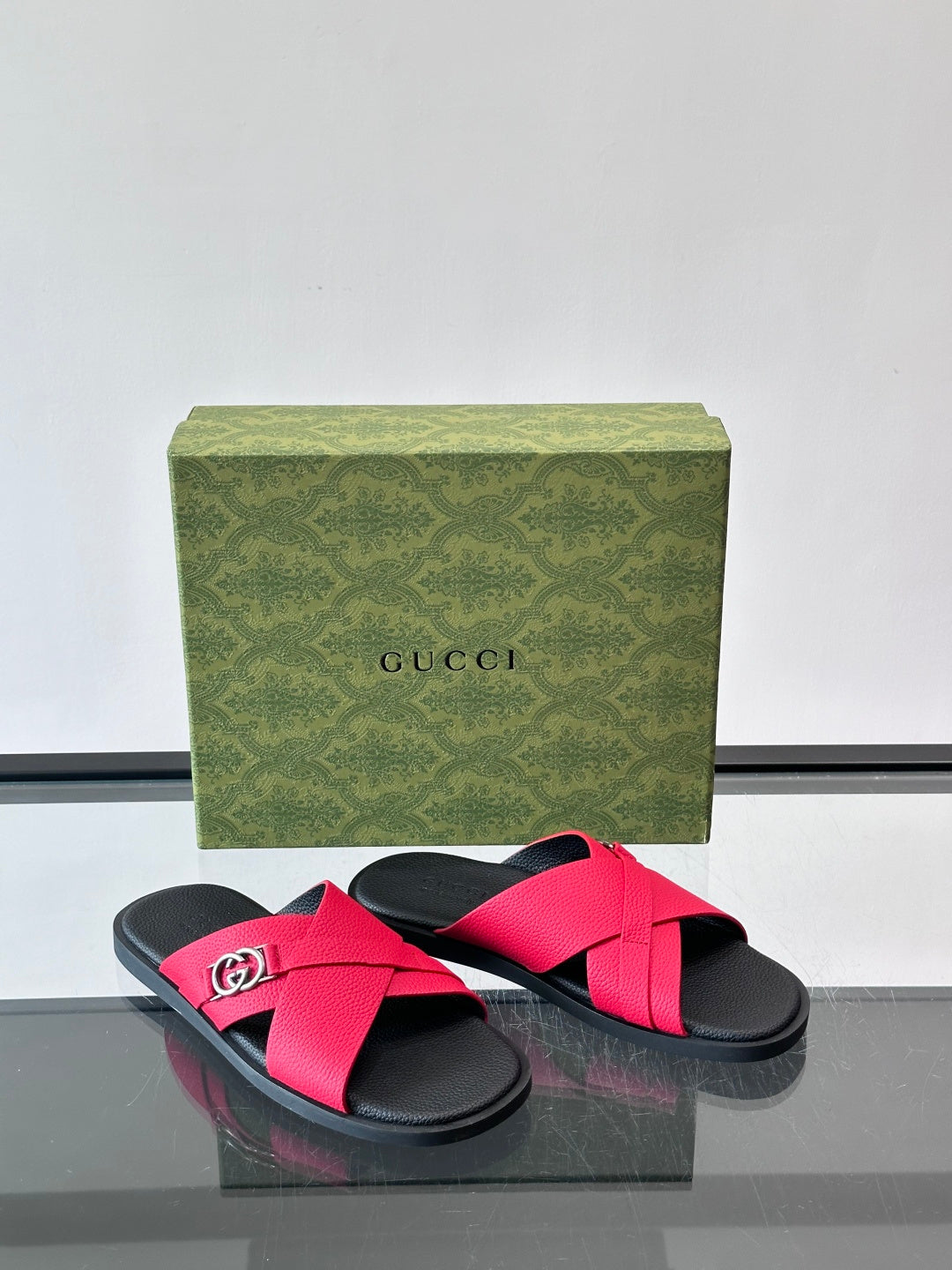 Slipper