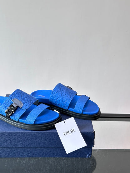 Slipper