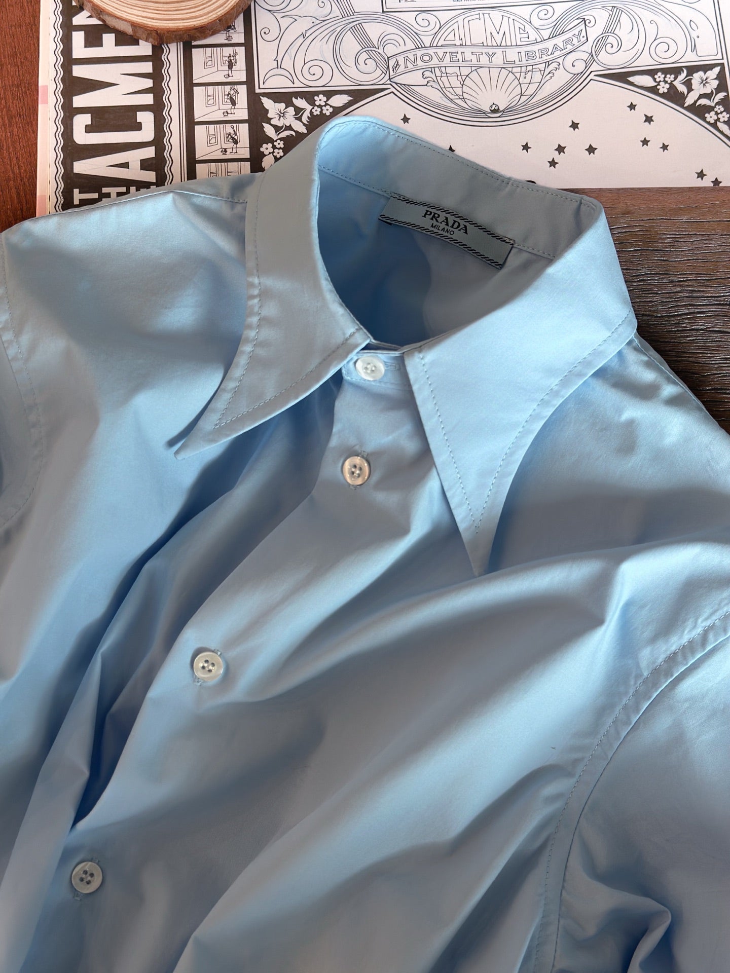 Long sleeve shirt