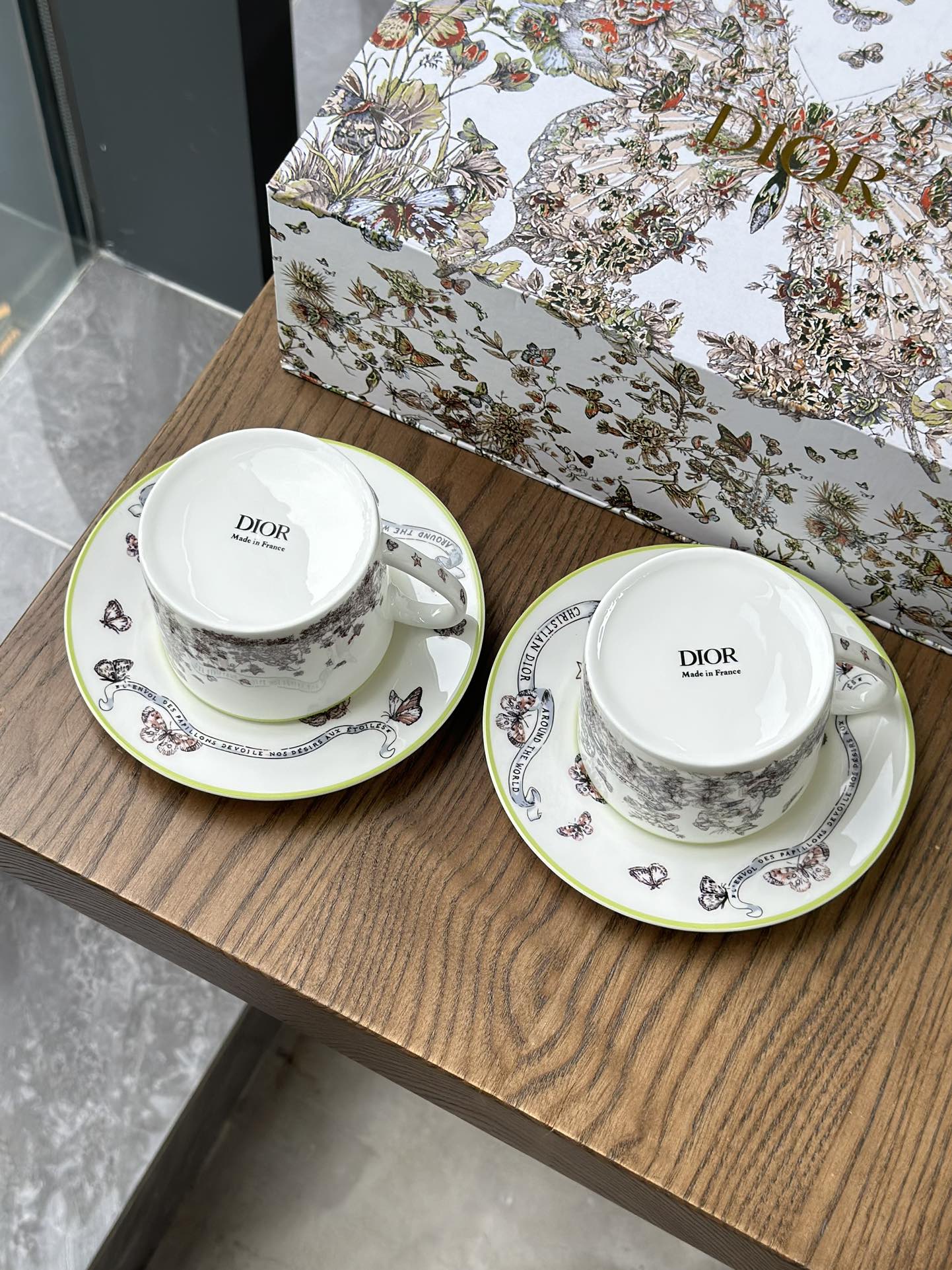 Premium Coffee Cup Gift Set