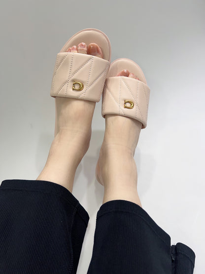 Slipper