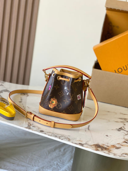 Shoulder Bag