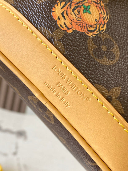 Shoulder Bag