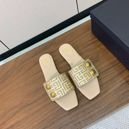 Slippers