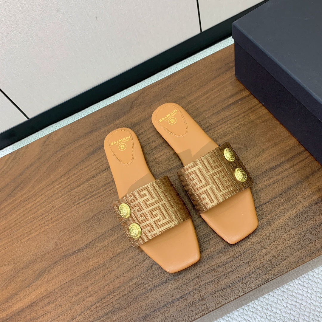 Slippers