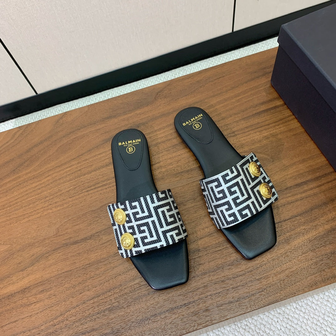 Slippers