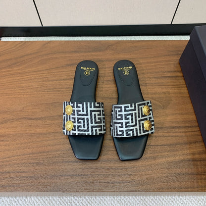 Slippers