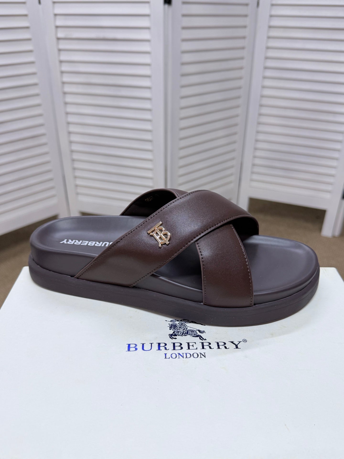 Slipper