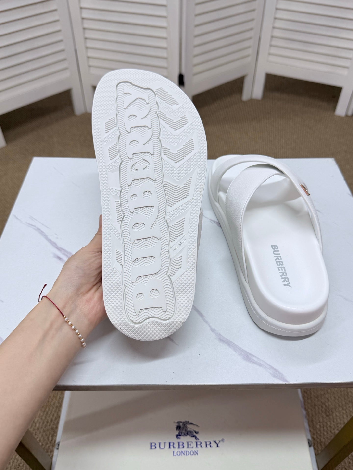 Slipper