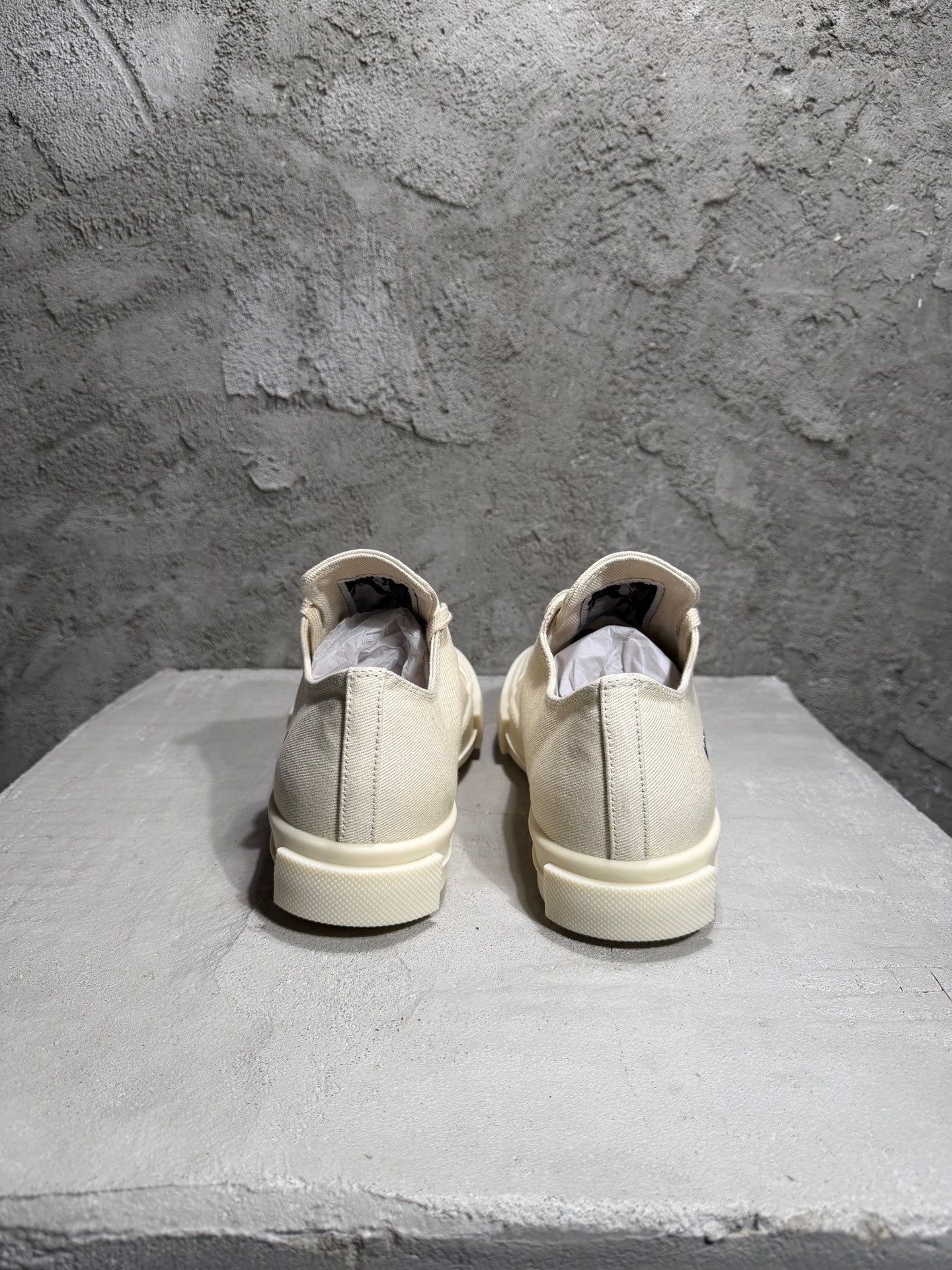 Casual Shoes
