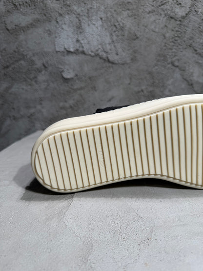 Casual Shoes