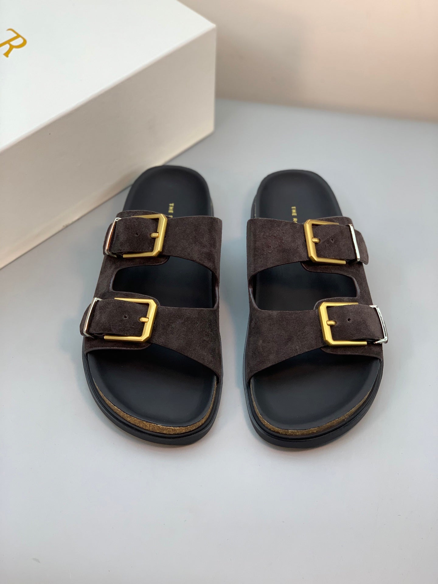 Slipper