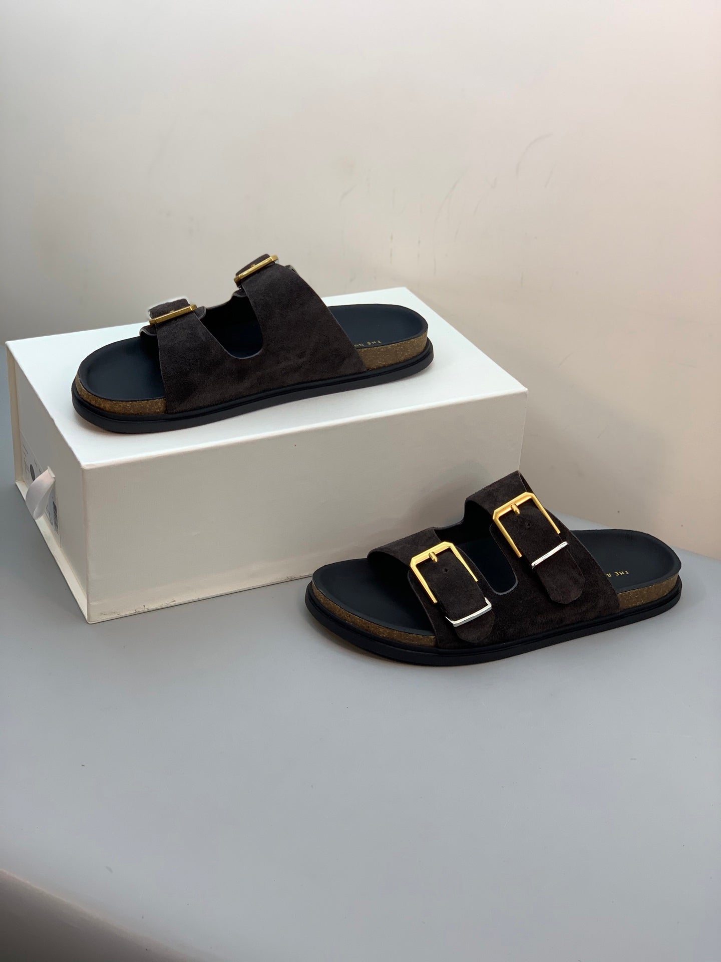 Slipper