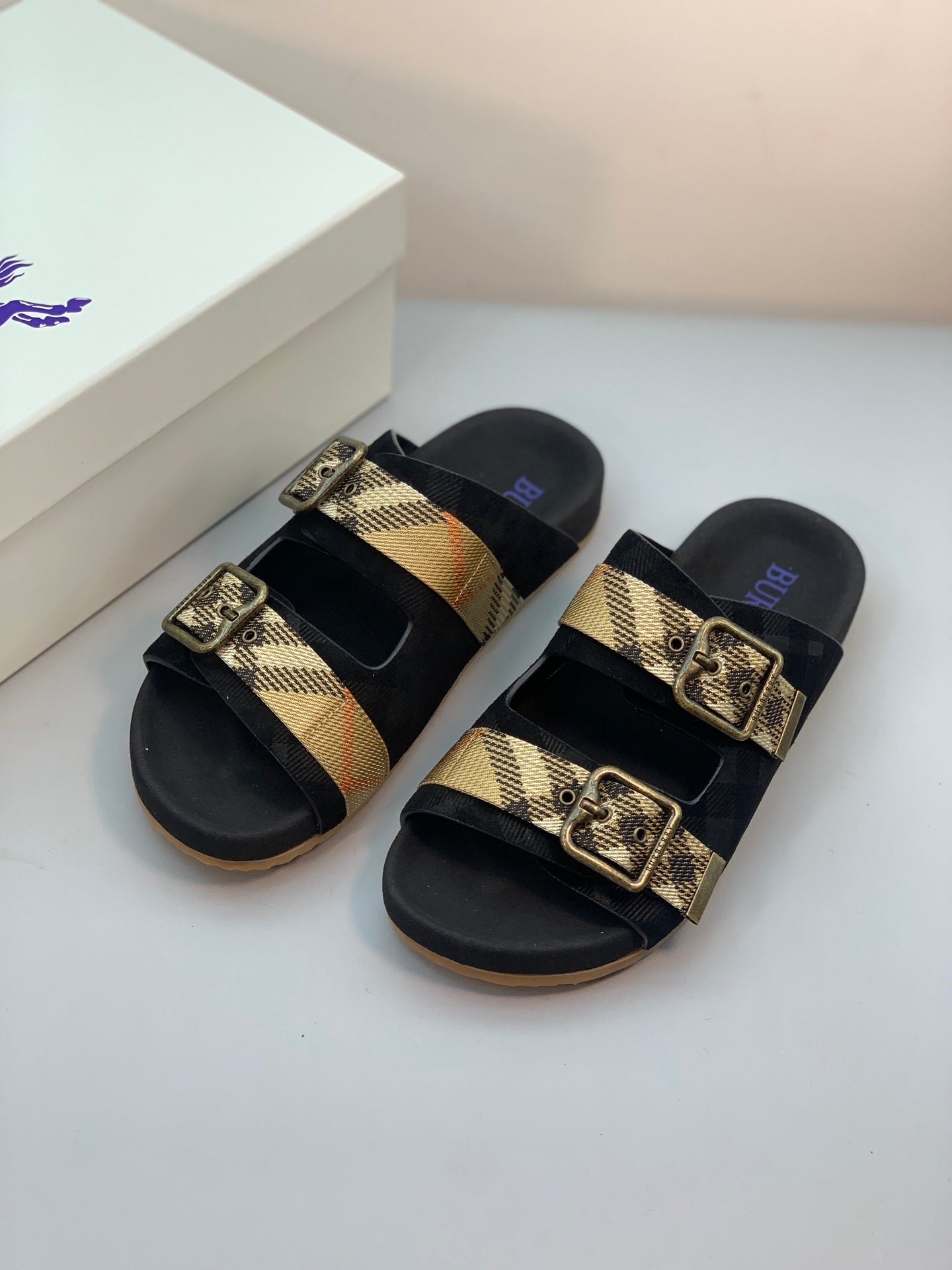Slippers
