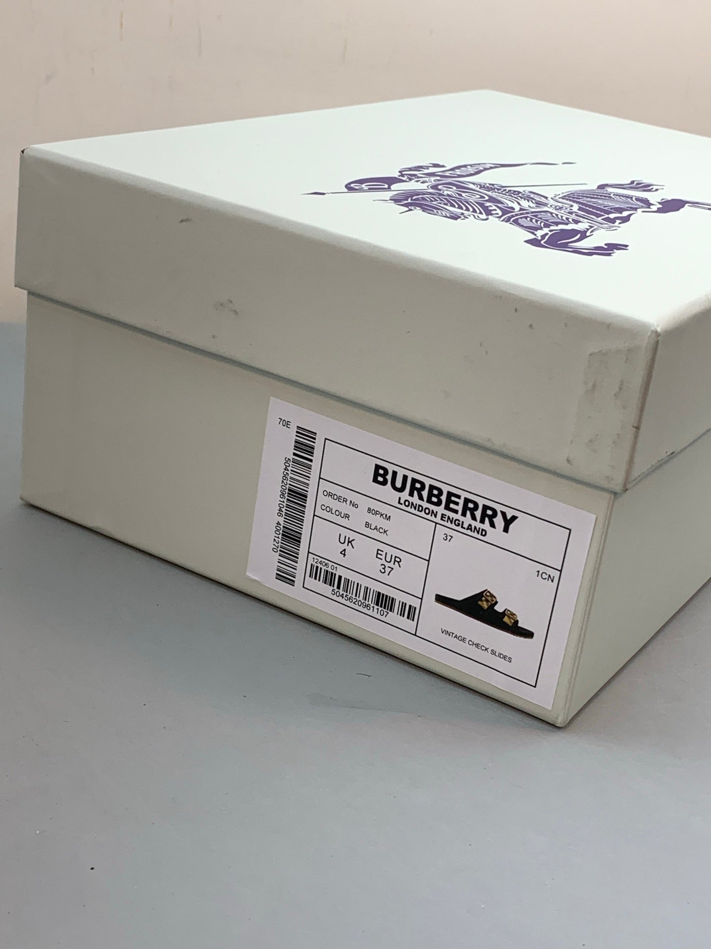 Slippers