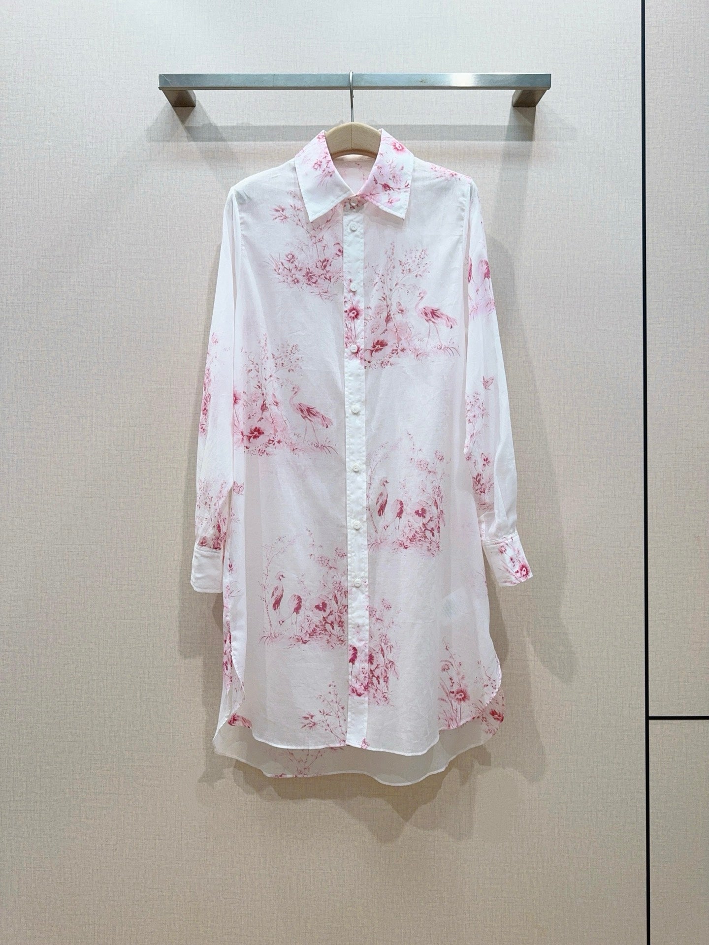 Long sleeve shirt