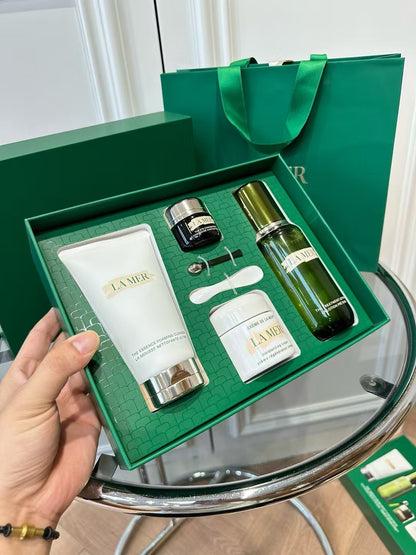 Cosmetics Gift Set