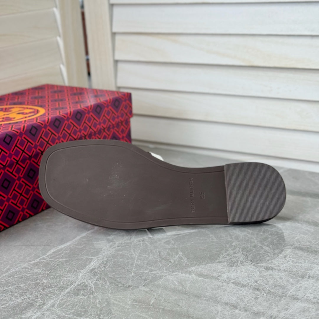 Slipper