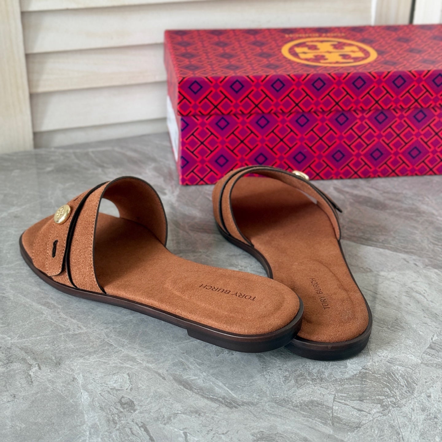 Slipper