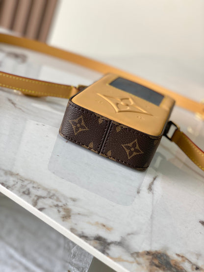 Shoulder Bag